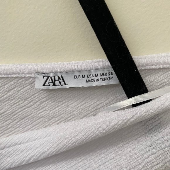 Zara White Ruffle Top - Picture 2 of 4